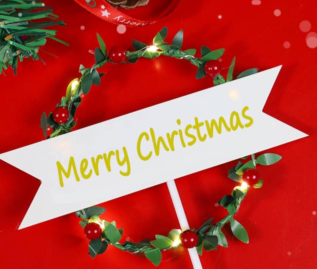 Топпер "Merry Christmas" венок с подсветкой.