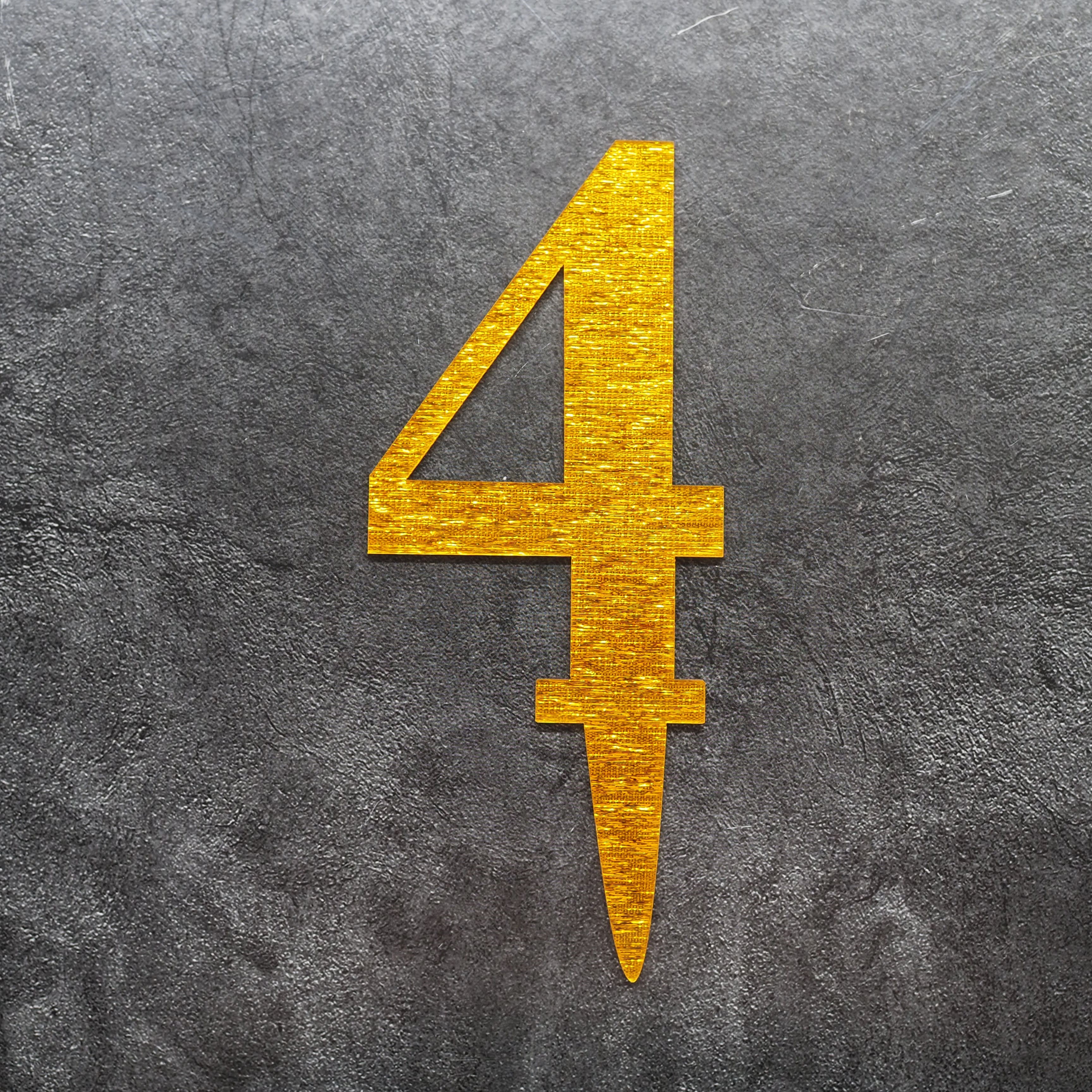 Топпер "4" акрил золото