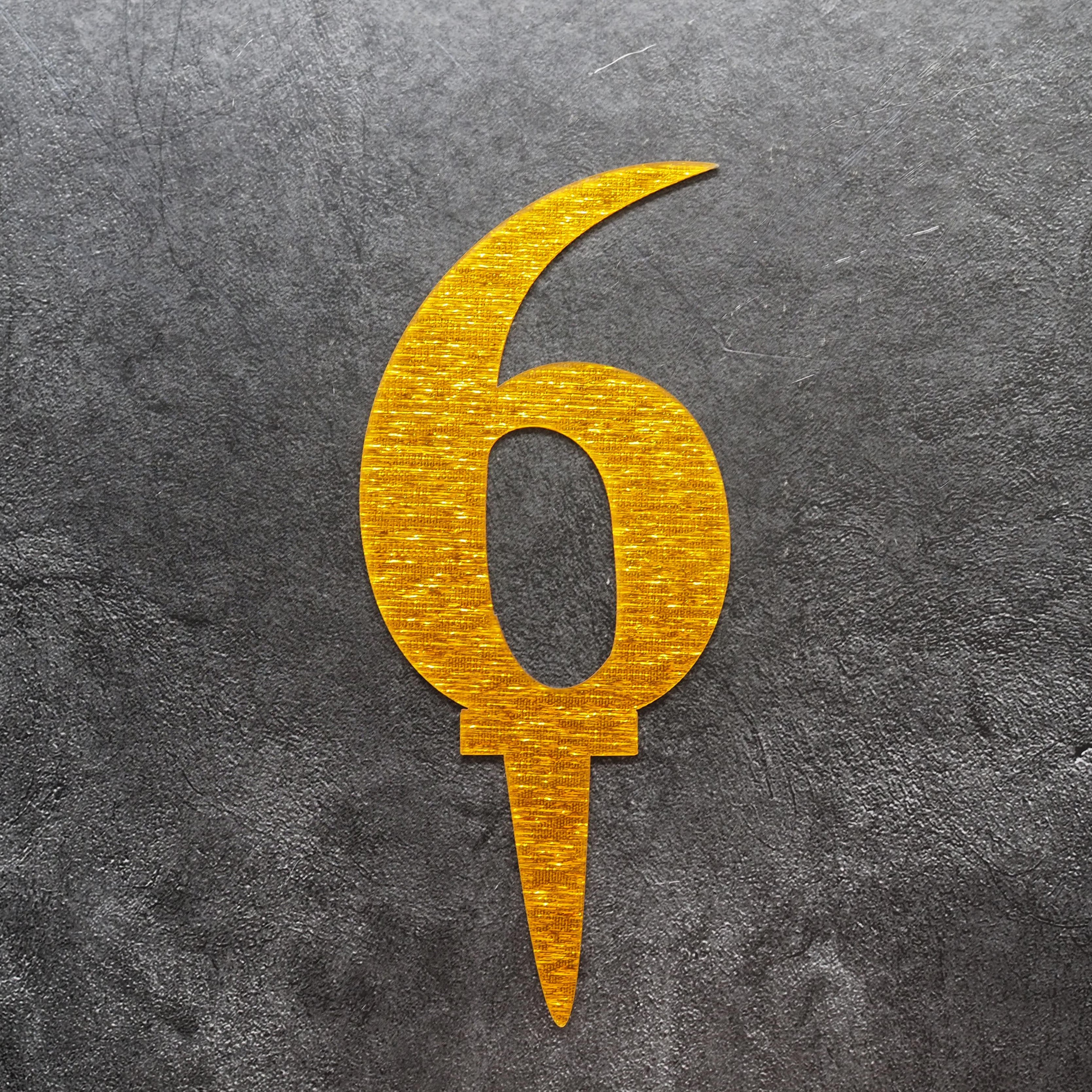 Топпер "6" акрил золото