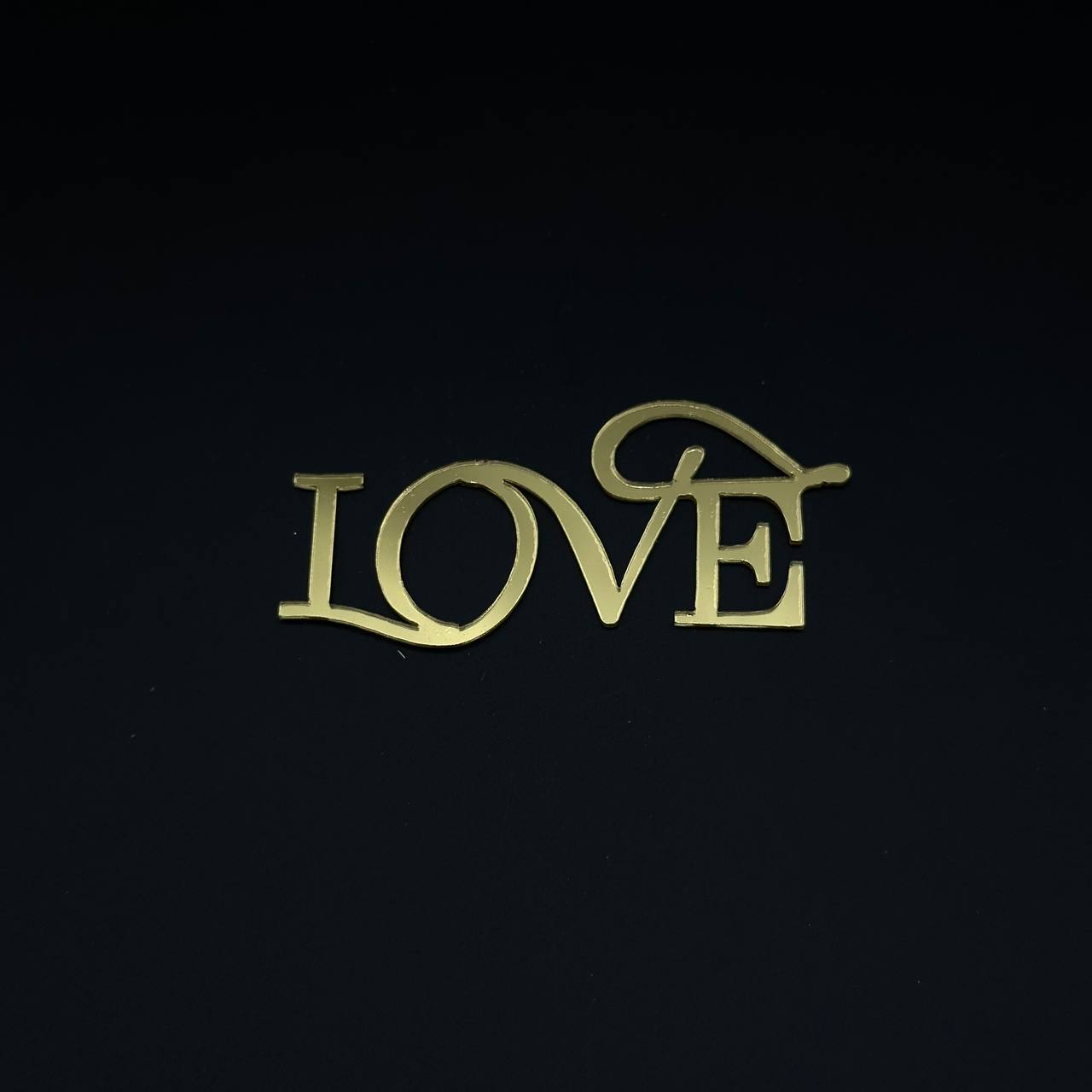 Топпер боковой "Love №2" акрил, золото